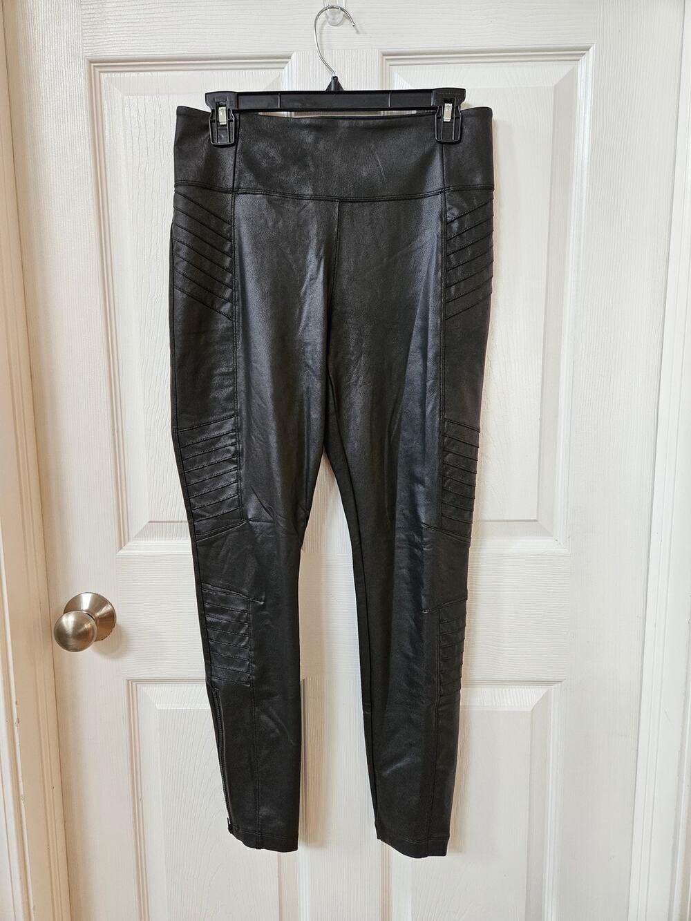 Athleta Delancey Gleam Moto Leggings Black Faux Leather Moto Women's M
